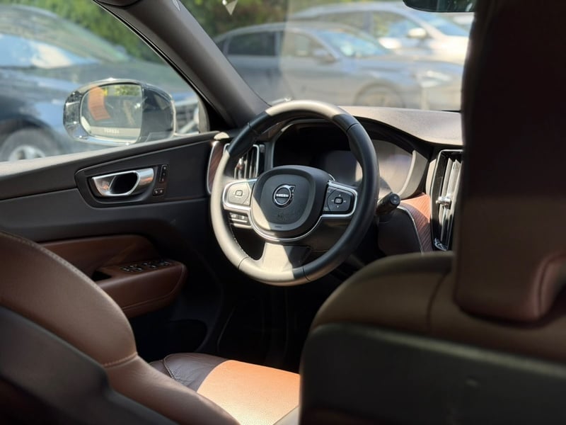 Volvo XC60 T8 PLUS RECHARGE AWD 2024 - Imagen 10 de 10