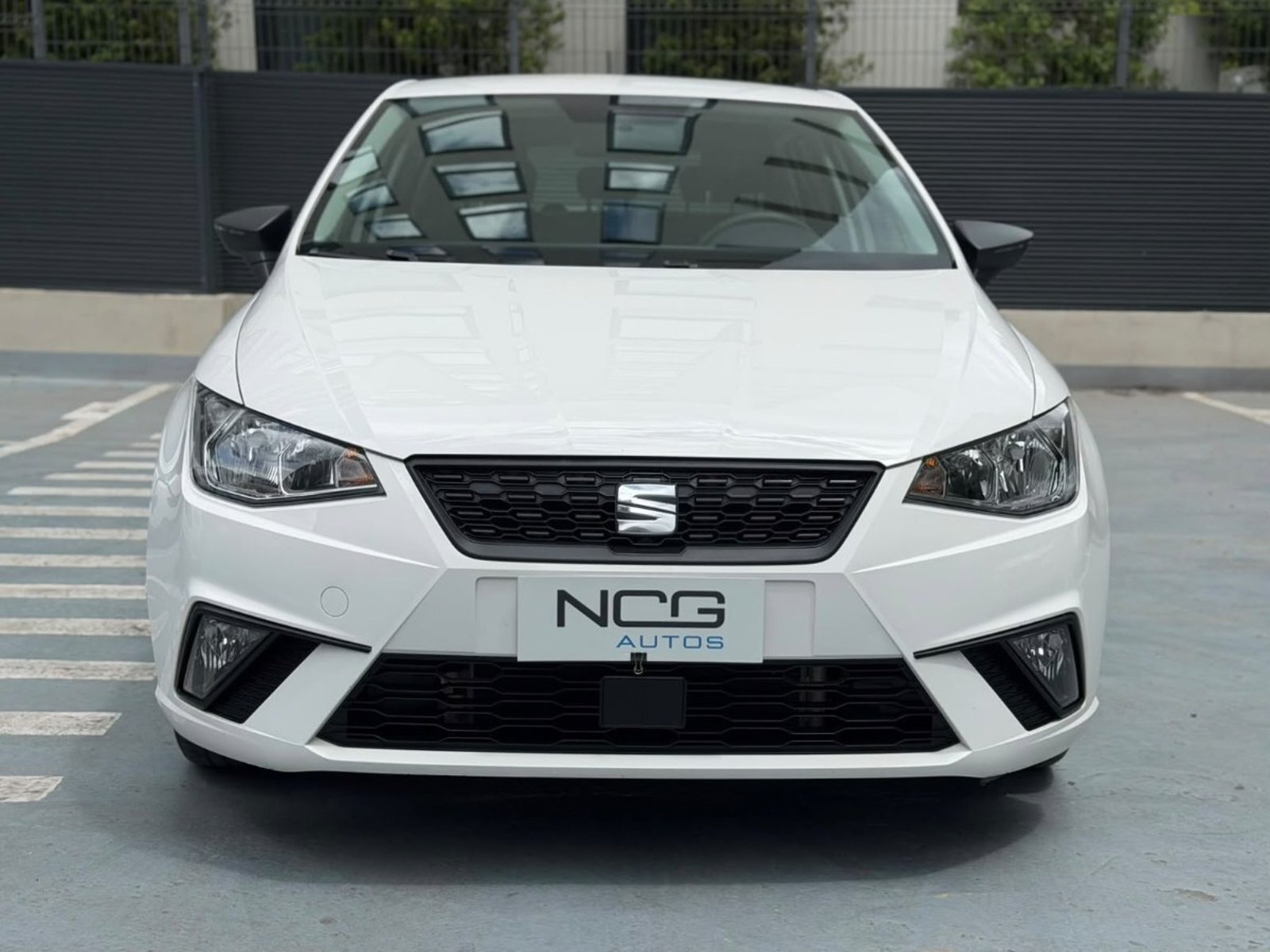 SEAT IBIZA REFERENCE 1.6 MT 2022 - Foto 2 de 10