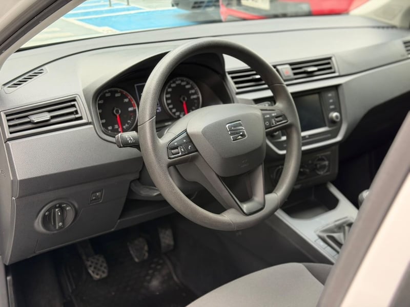 SEAT IBIZA REFERENCE 1.6 MT 2022 - Imagen 8 de 10