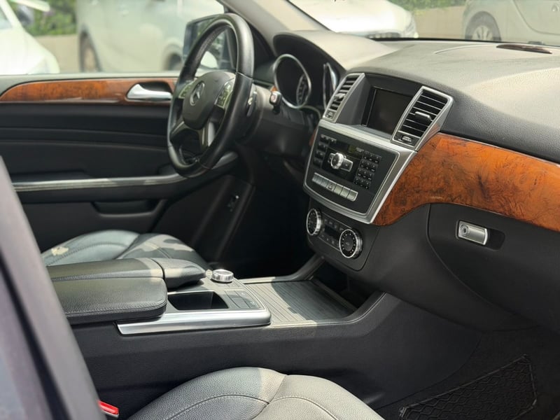Mercedes-Benz ML 350 4MATIC 3.5 2012 - Imagen 10 de 10