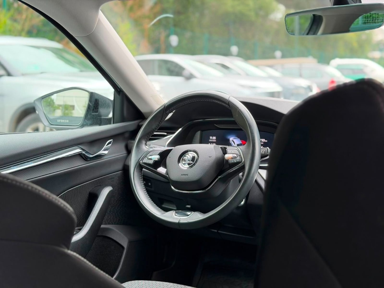 Skoda OCTAVIA 1.4 TURBO 2023 - Imagen 9 de 10