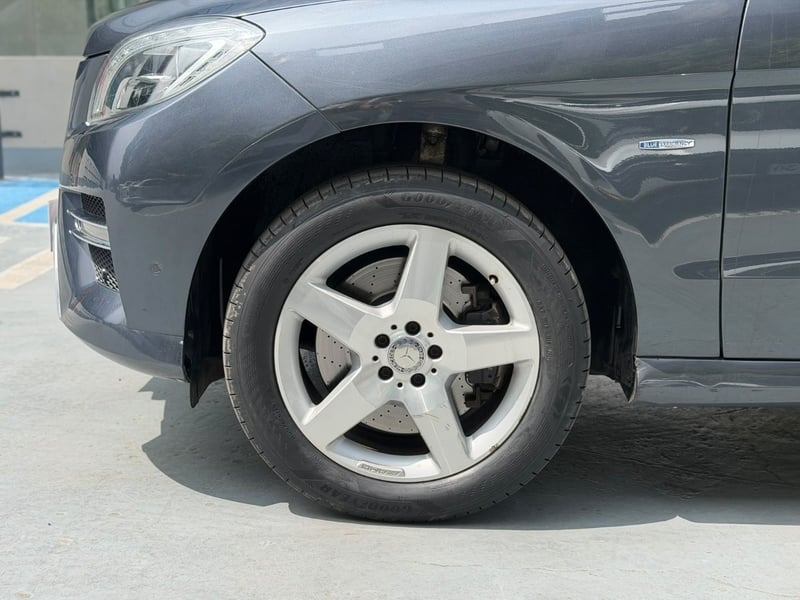 Mercedes-Benz ML 350 4MATIC 3.5 2012 - Imagen 7 de 10