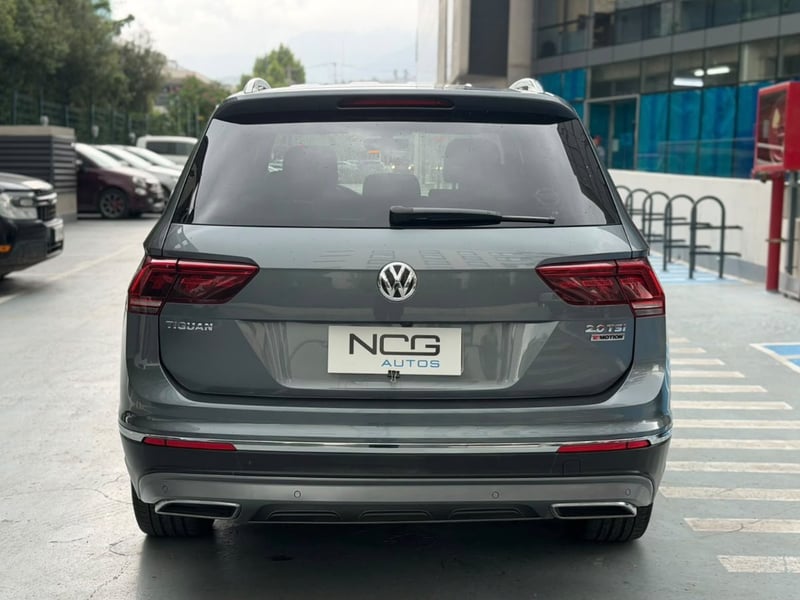 Volkswagen TIGUAN LIMITED 2.0 TSI 7A 2018 - Imagen 5 de 10