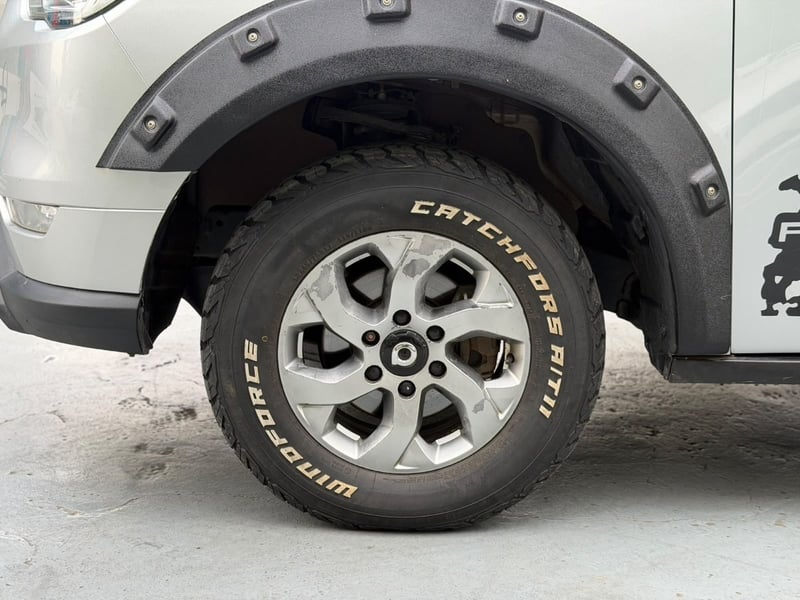 Great Wall POER DELUXE 4x4 MT 2.0 2022 - Imagen 7 de 10