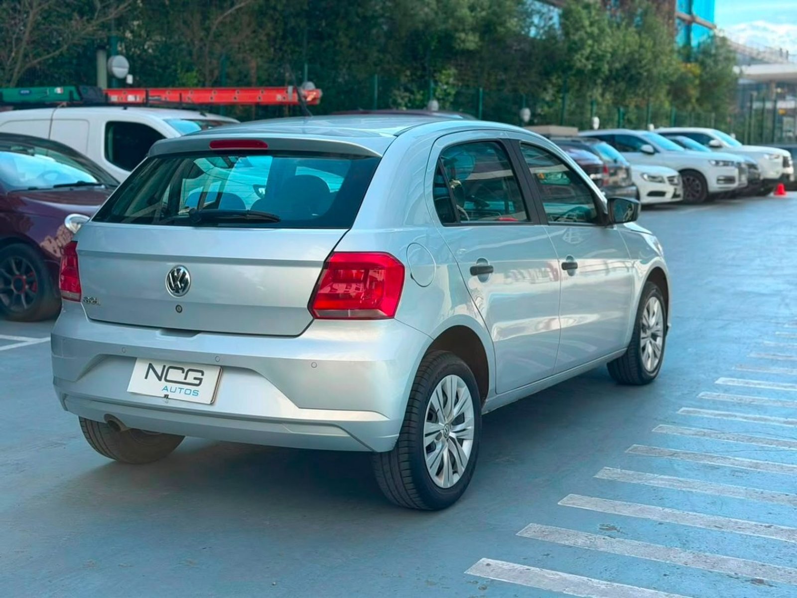 Volkswagen GOL COMFORTLINE 1.6 MT 2020 - Foto 4 de 10