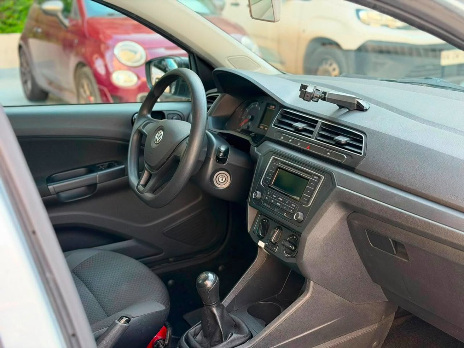 Volkswagen GOL COMFORTLINE 1.6 MT 2020 - Imagen 9 de 10