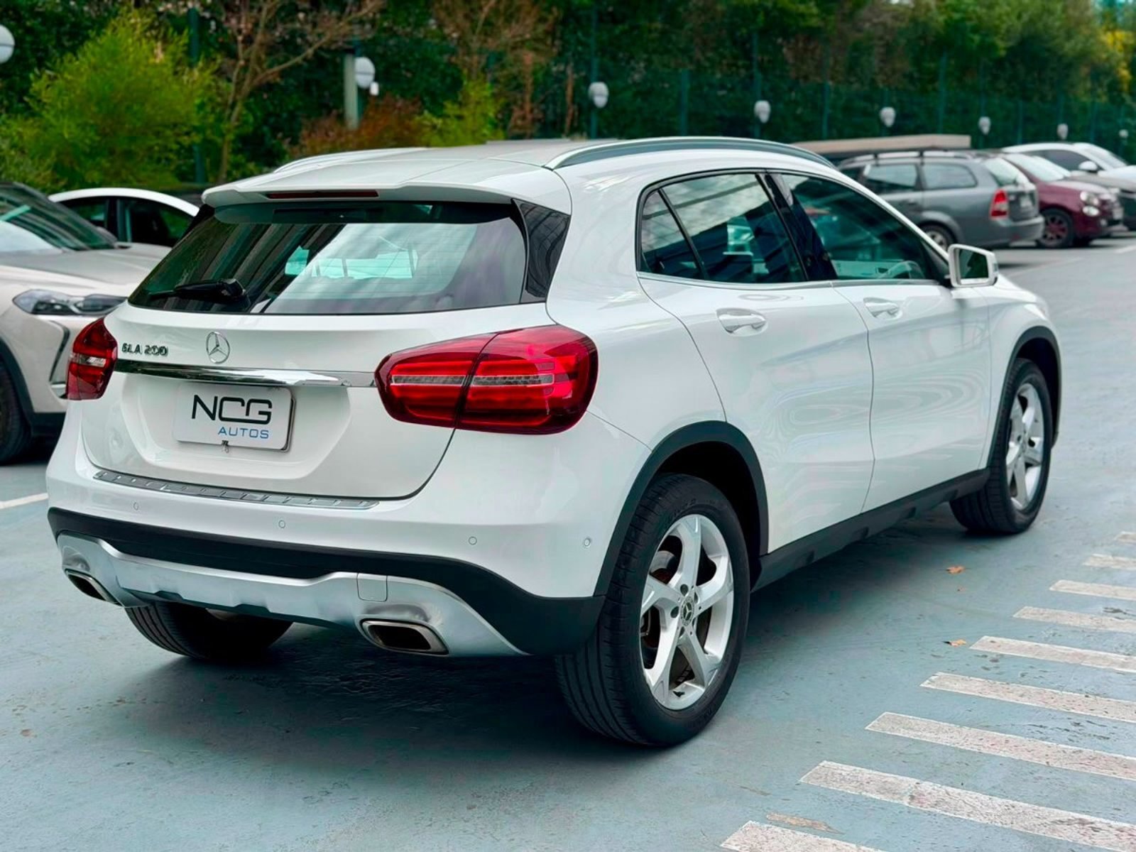 Mercedes-Benz GLA 200 1.6 TURBO DCT 2018 - Foto 4 de 10