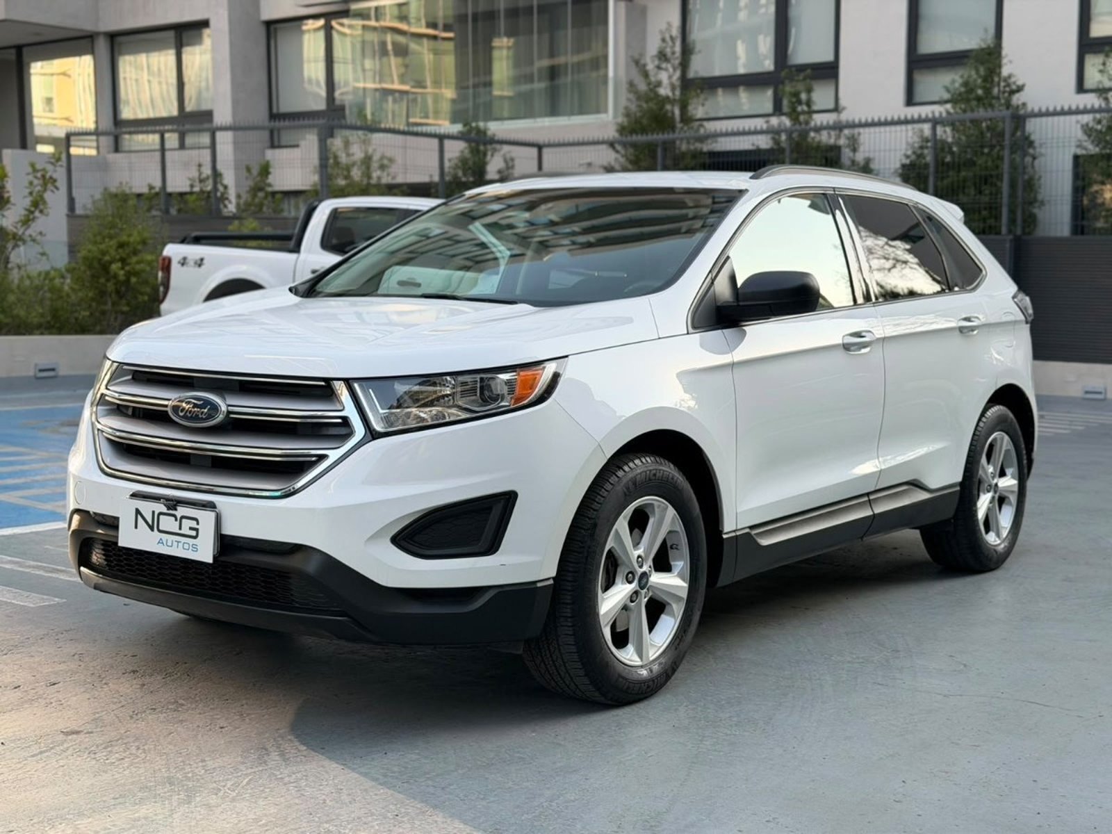 Ford EDGE ECOBOOST 2.0 2017 - Foto 3 de 10