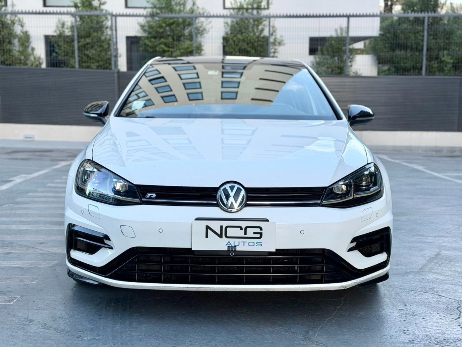 Volkswagen GOLF R 2.0 DSG MK7.5 2018 - Foto 2 de 10