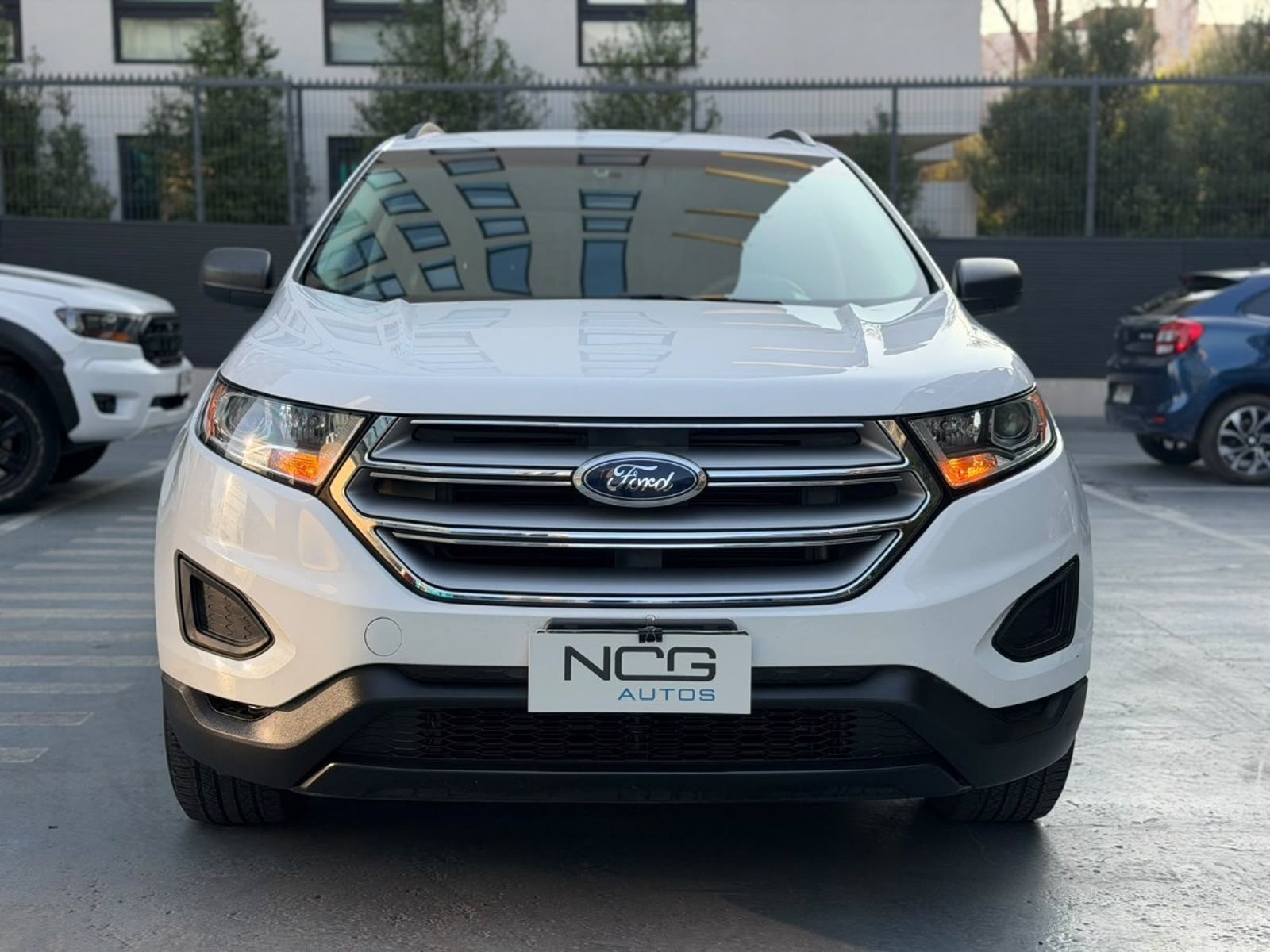 Ford EDGE ECOBOOST 2.0 2017 - Foto 2 de 10