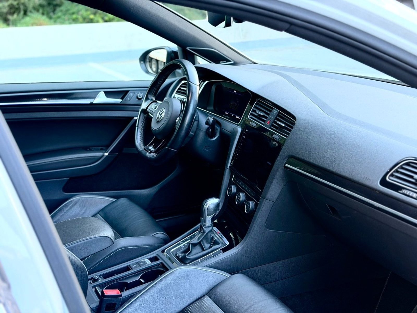 Volkswagen GOLF R 2.0 DSG MK7.5 2018 - Imagen 10 de 10