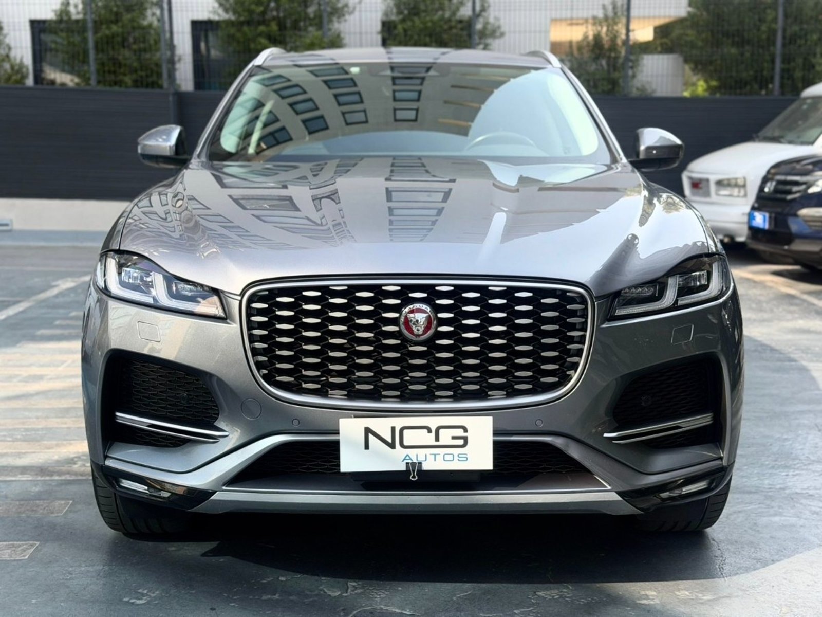 Jaguar F-PACE PRESTIGE 2.0 DIESEL AWD 2022 - Foto 2 de 10
