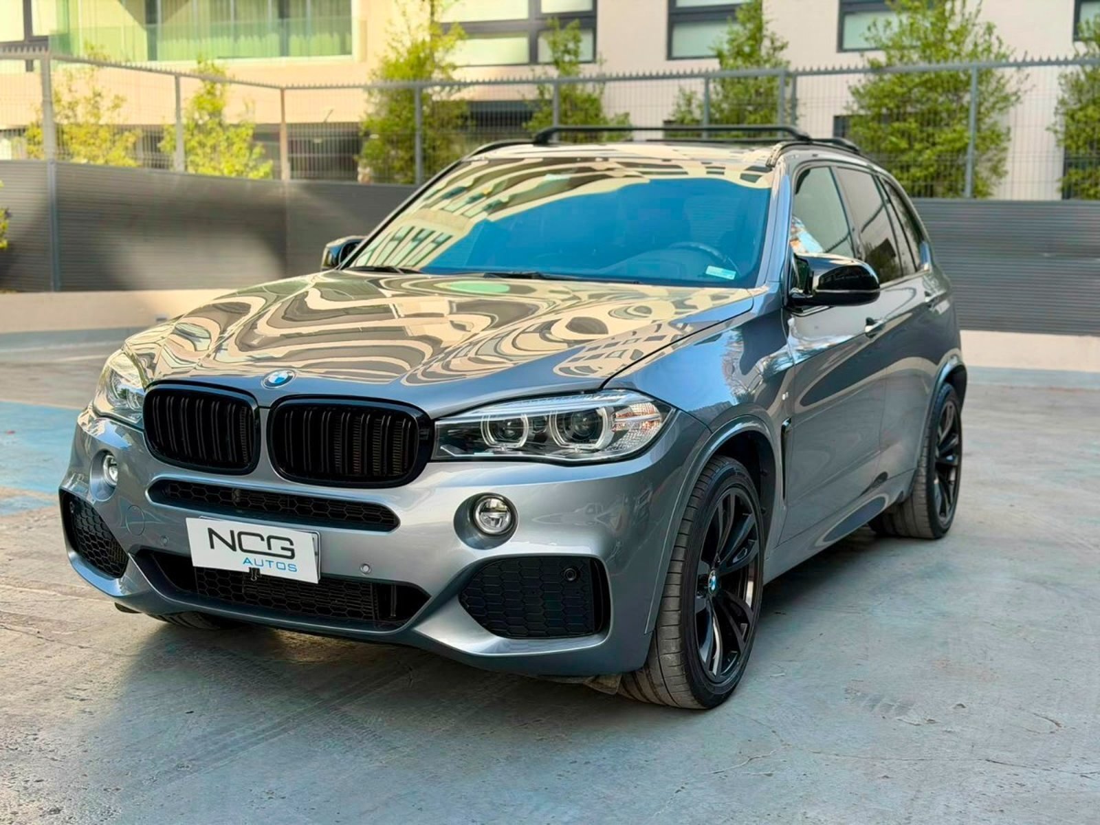 BMW X5 50i xDRIVE 4.4 2015 - Foto 3 de 10