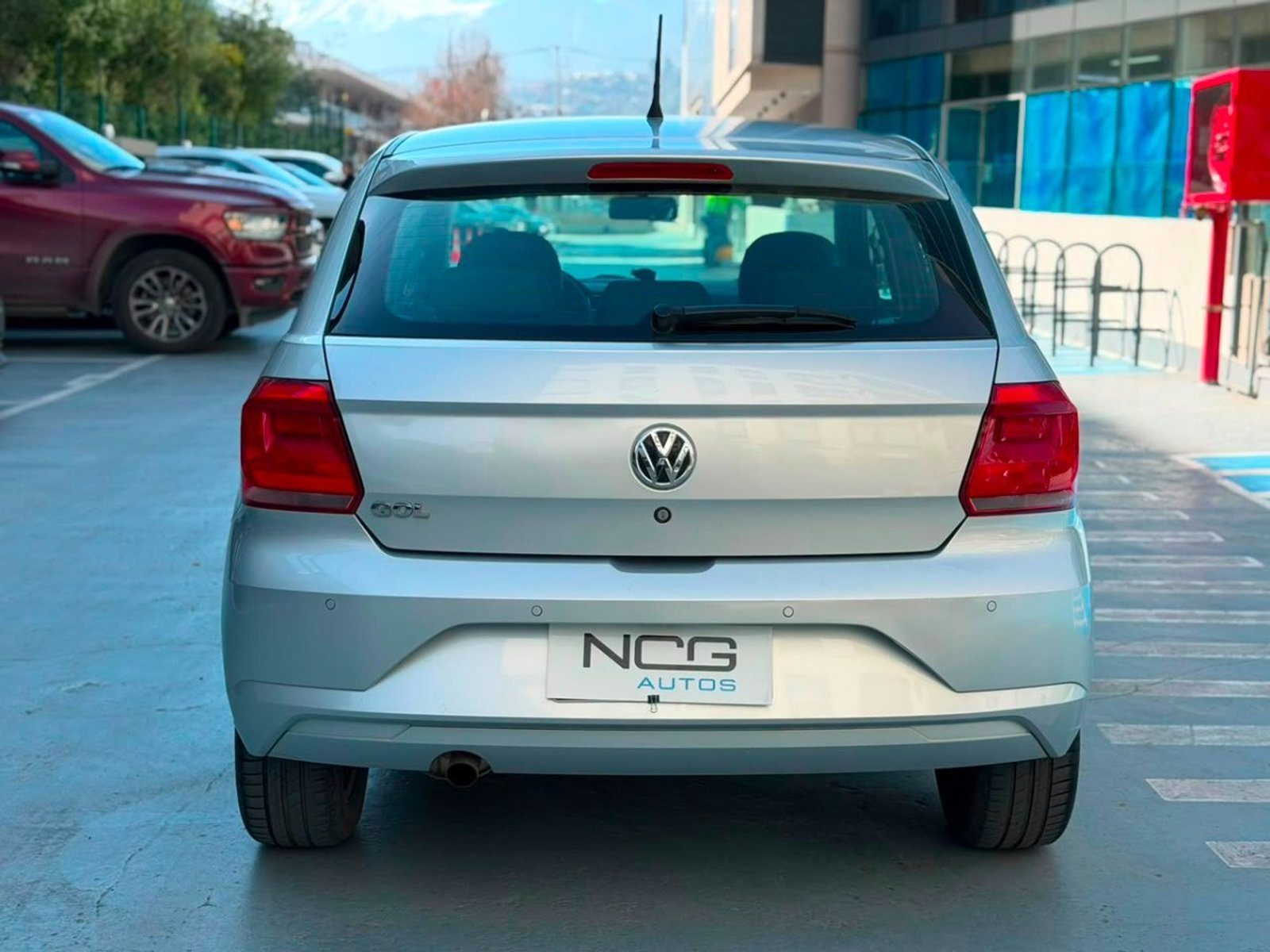 Volkswagen GOL COMFORTLINE 1.6 MT 2020 - Imagen 5 de 10