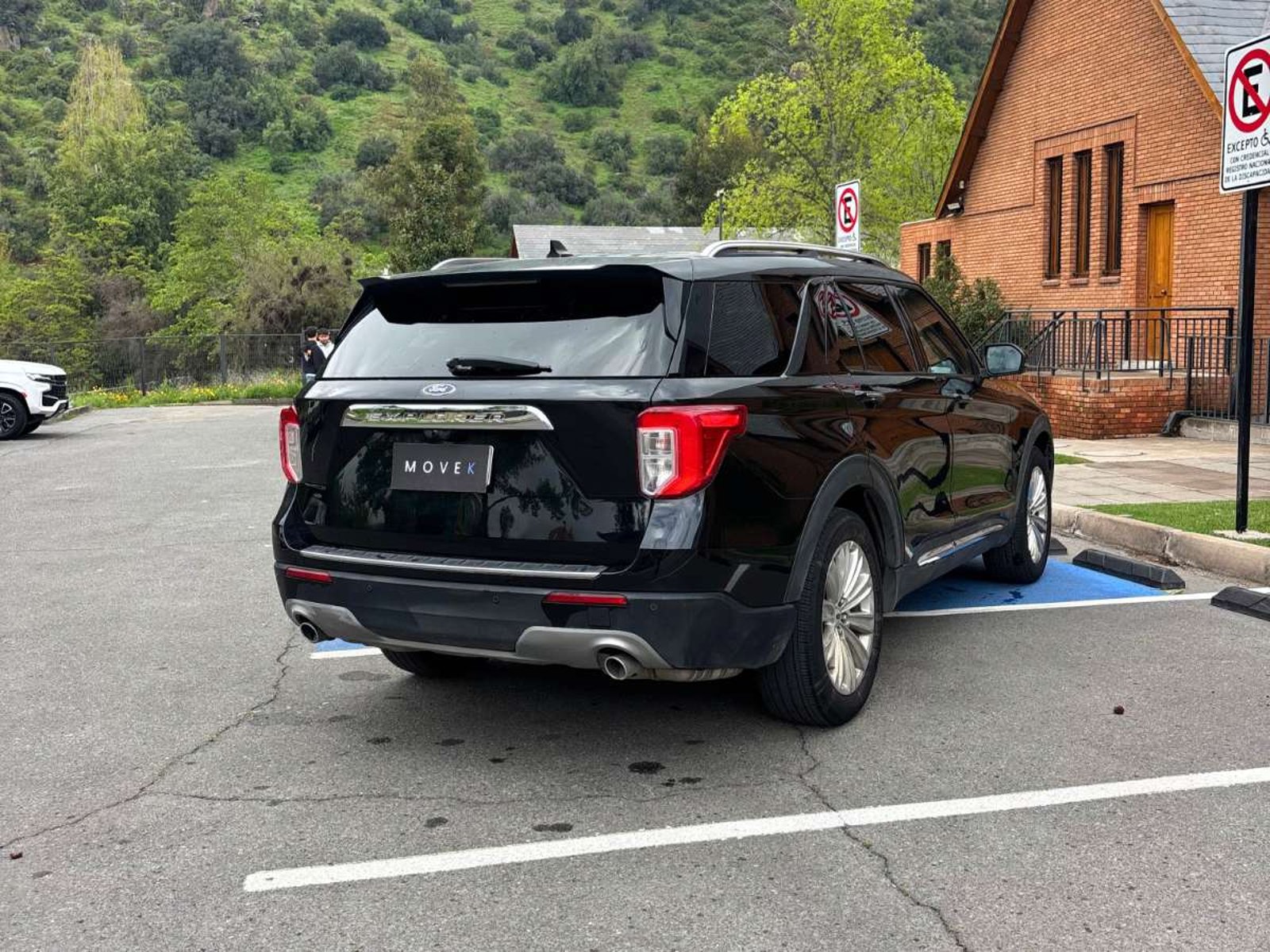 Ford EXPLORER Explorer Limited 2022 - Foto 4 de 9