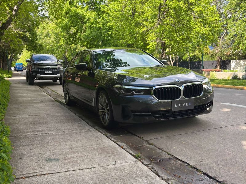 BMW 520d 2023 - Imagen 3 de 9