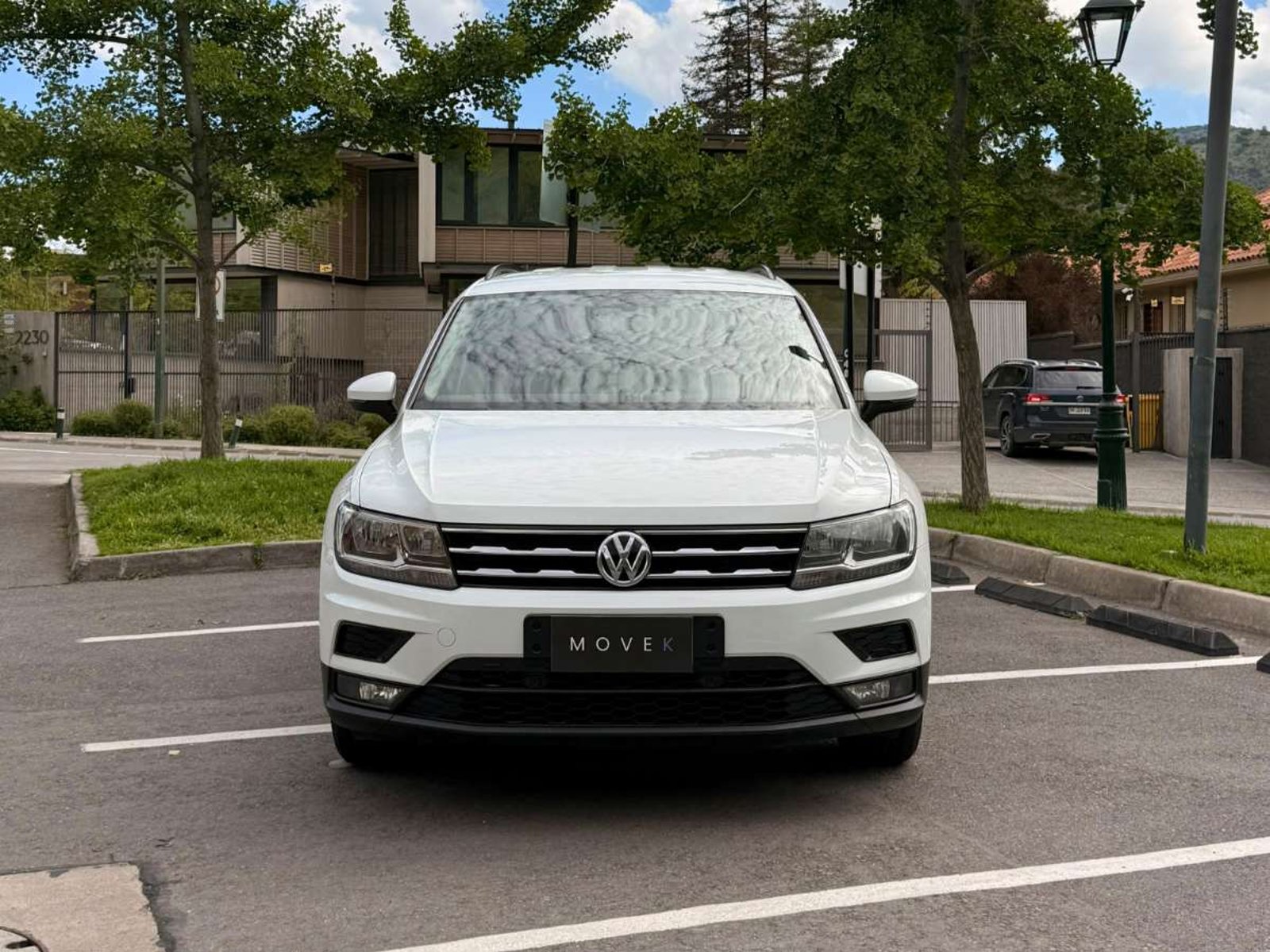 Volkswagen TIGUAN 2018 - Foto 2 de 10
