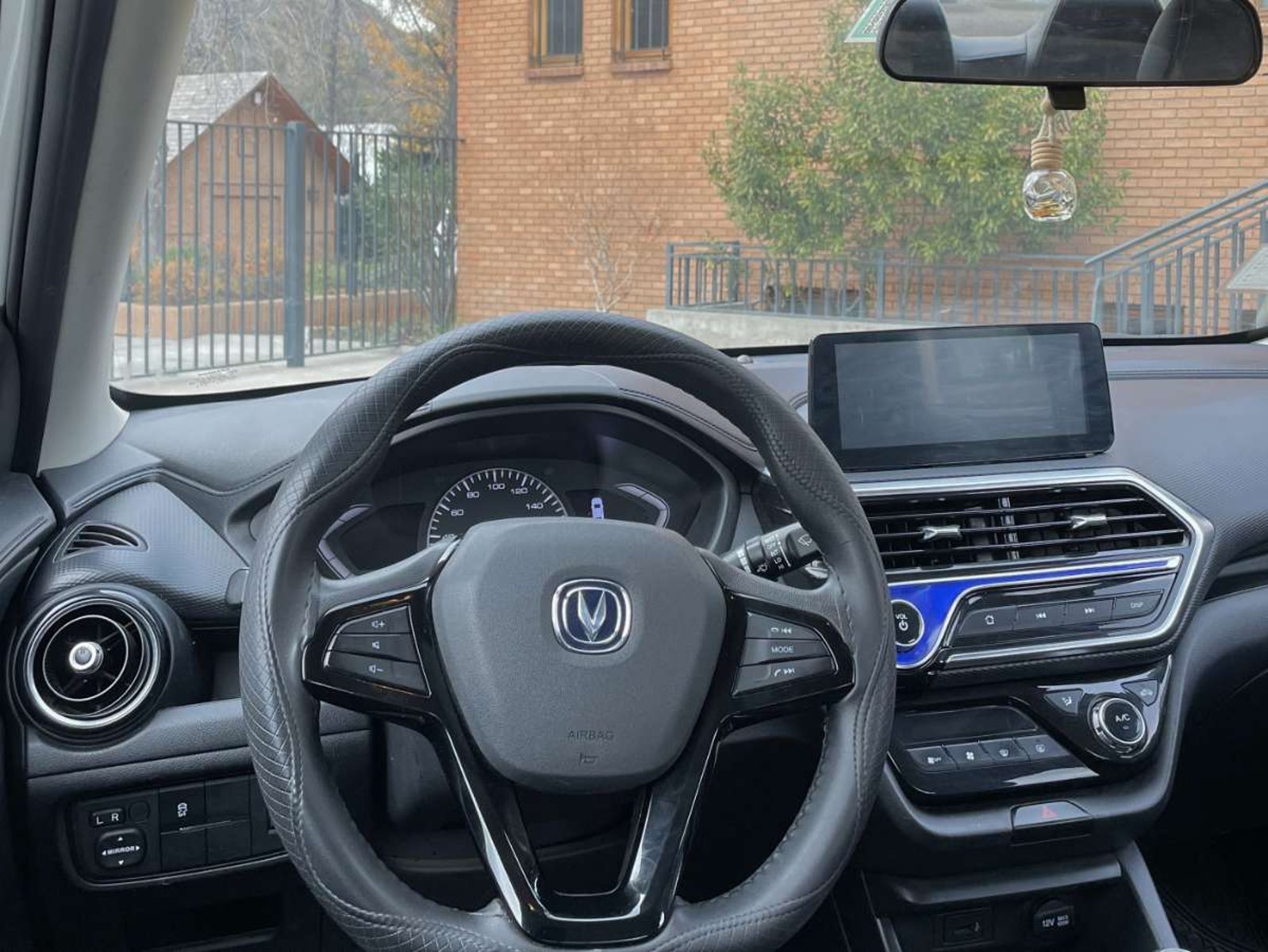 CHANGAN ALSVIN Luxury 1.4 2023 - Imagen 9 de 10