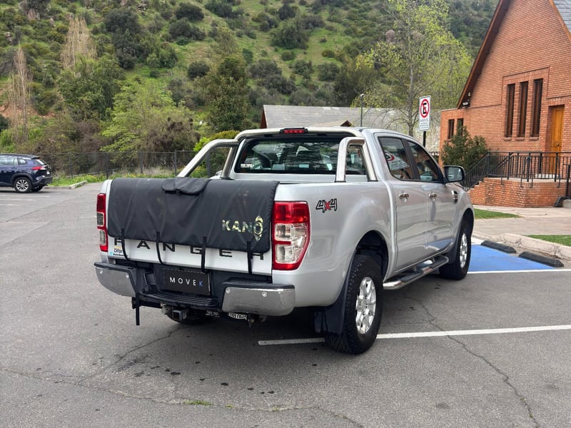 Ford RANGER XLT 3.2 4x4 AT 2019 - Imagen 4 de 9
