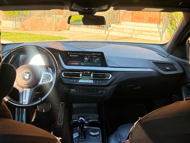 BMW 128TI 2023 - Imagen 8 de 9