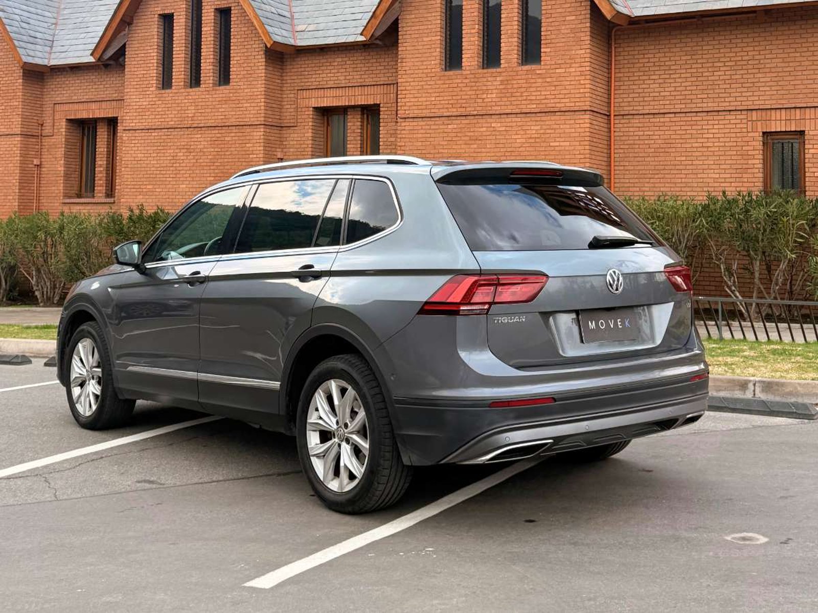 Volkswagen TIGUAN 2018 - Imagen 6 de 10