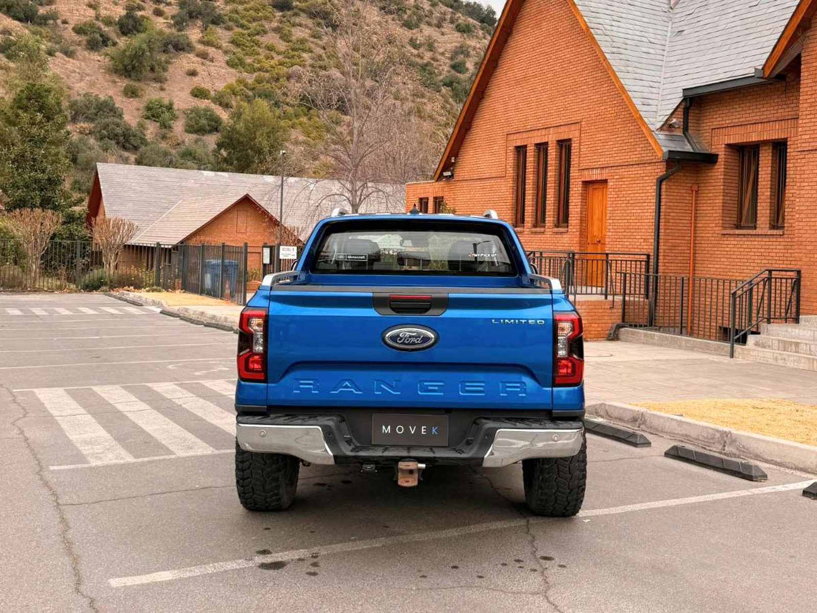 Ford RANGER Limited Black 3.0 V6 4x4 2026 - Imagen 6 de 11