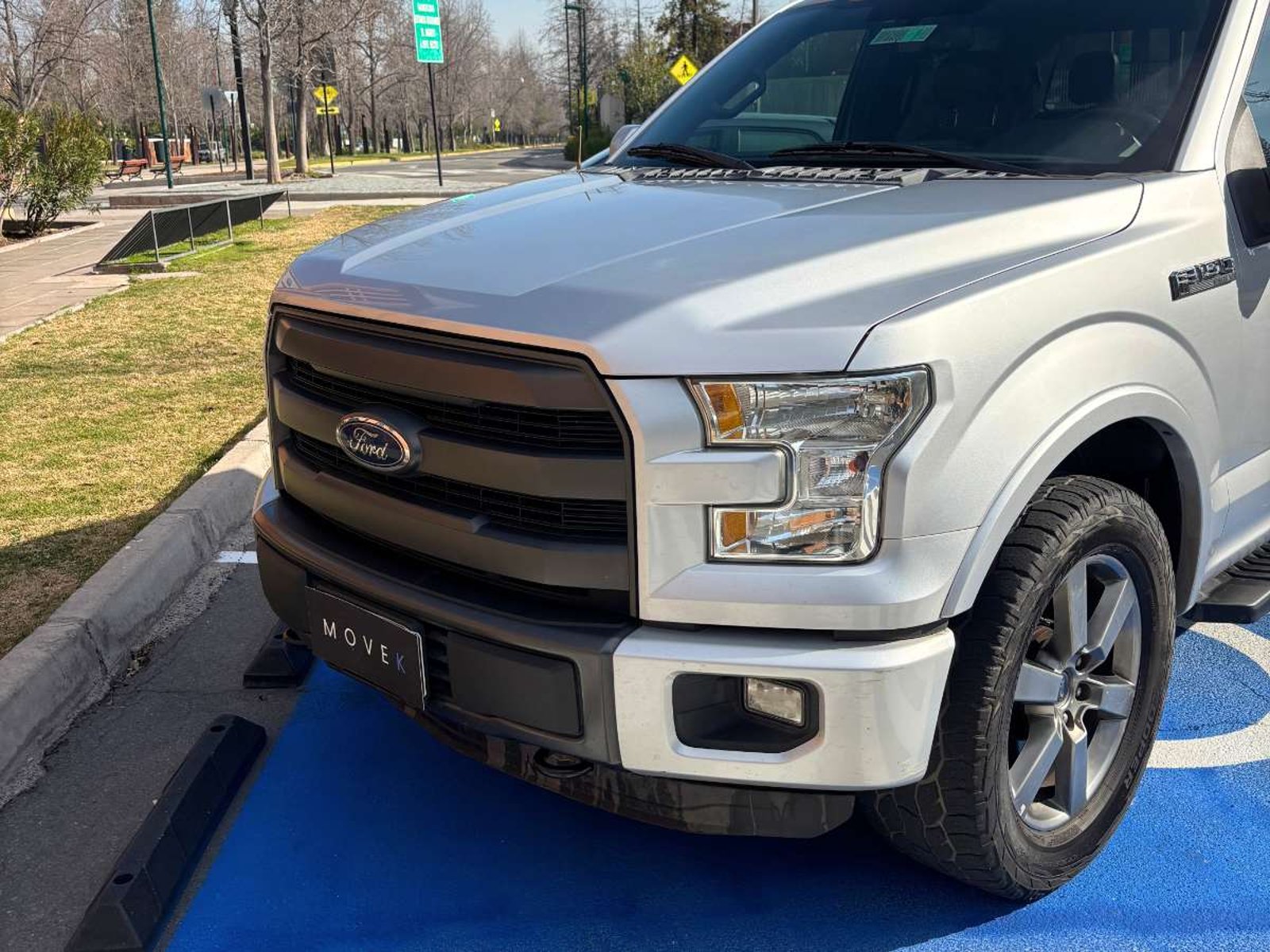 Ford F150 LARIAT LUXURY 4X4 5.0 AUT 2015 - Foto 2 de 11