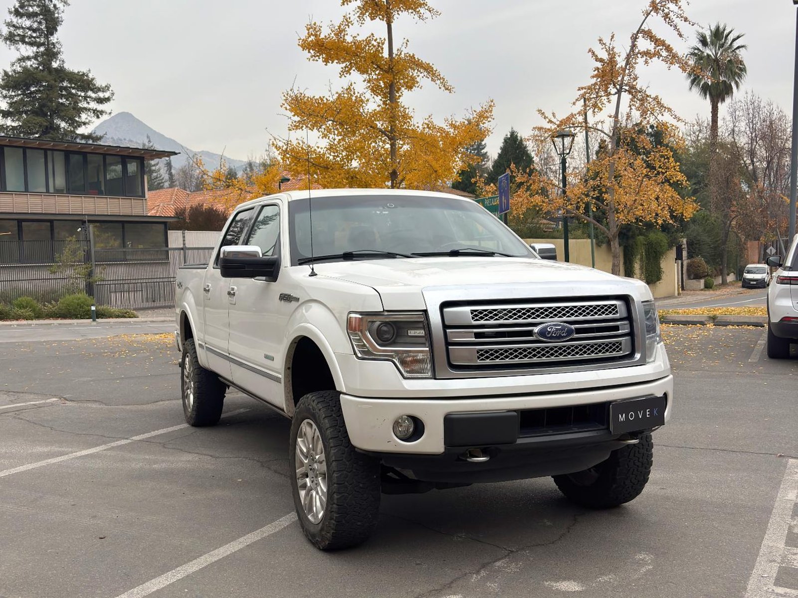 Ford F150 PLATINUM 4X4 3.5 AUT 2015 - Foto 4 de 14