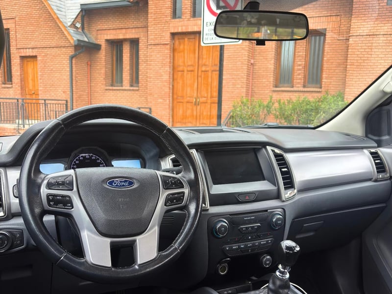 Ford RANGER XLT 3.2 4x4 AT 2019 - Imagen 7 de 9