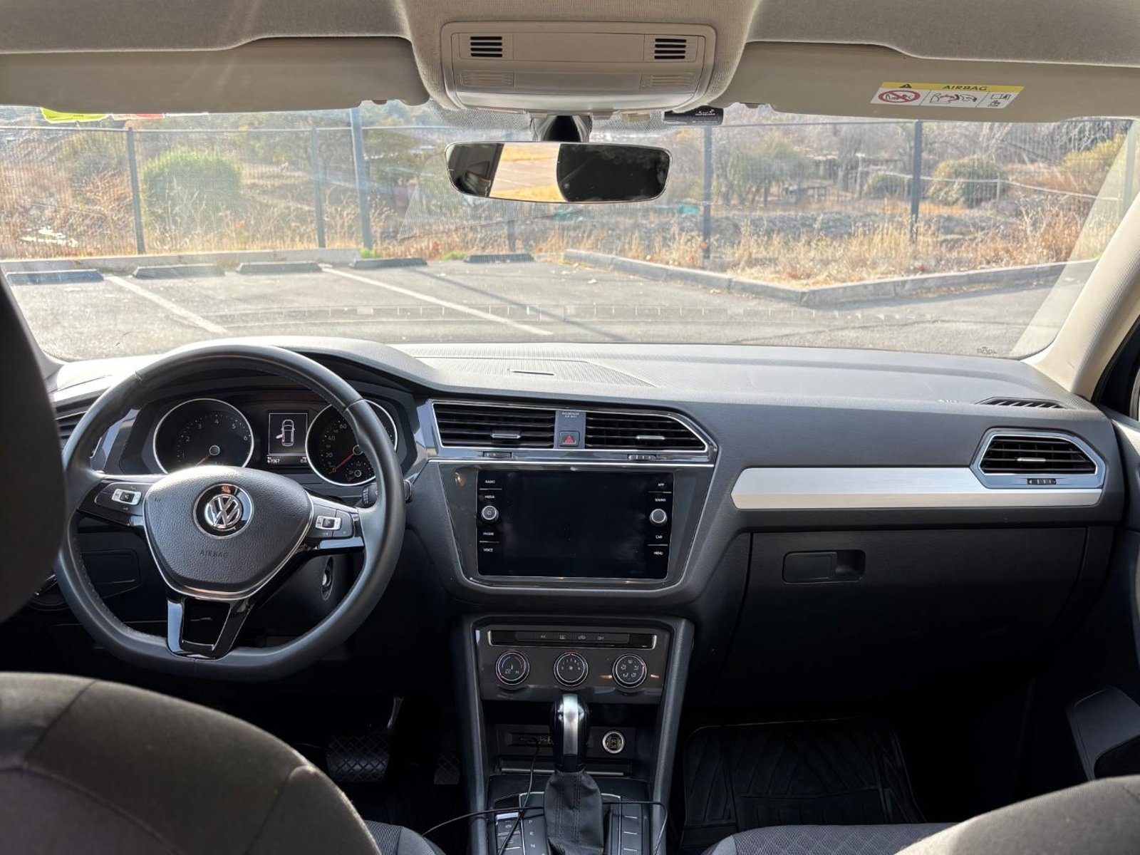 Volkswagen TIGUAN 2020 - Imagen 10 de 11
