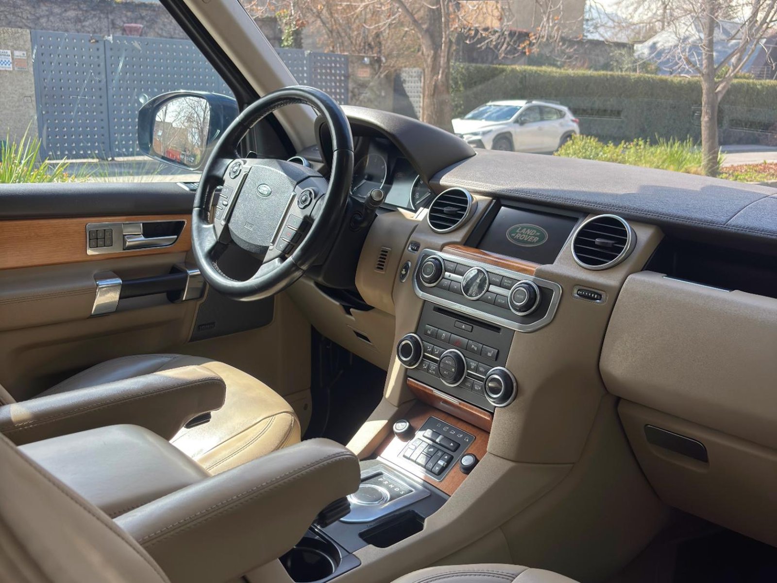 Land Rover DISCOVERY D300 HSE 2015 - Imagen 11 de 12