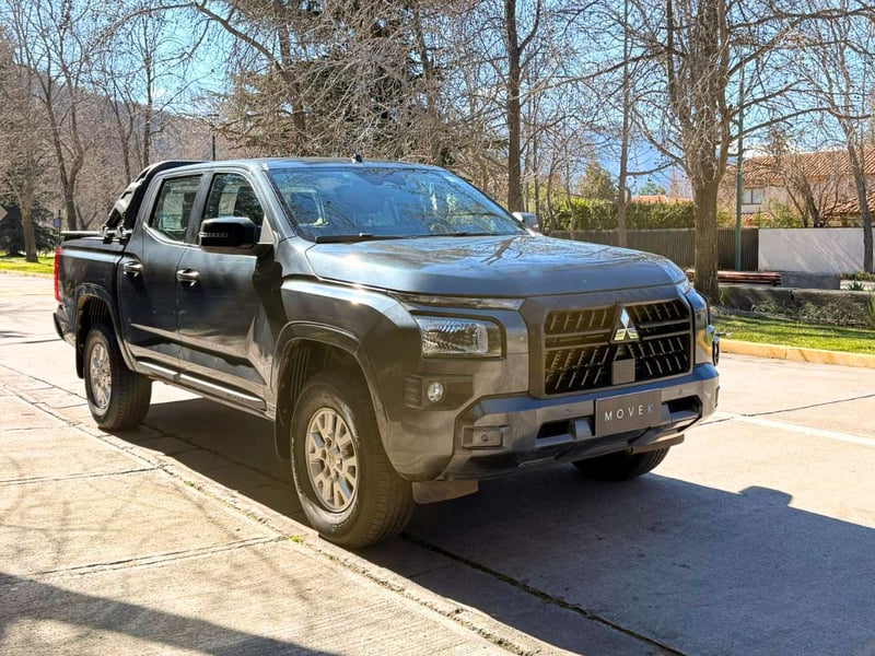 Mitsubishi NEW L200 2025 - Imagen 4 de 10