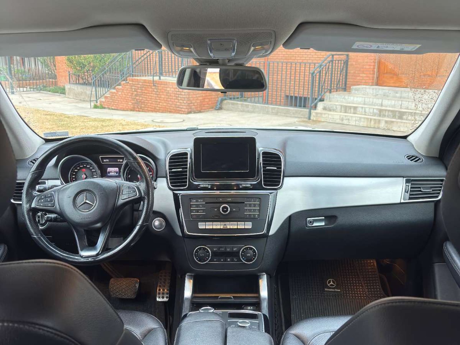 Mercedes-Benz GLE250D 4MATIC 2.1 DIÉSEL 2016 - Imagen 9 de 10