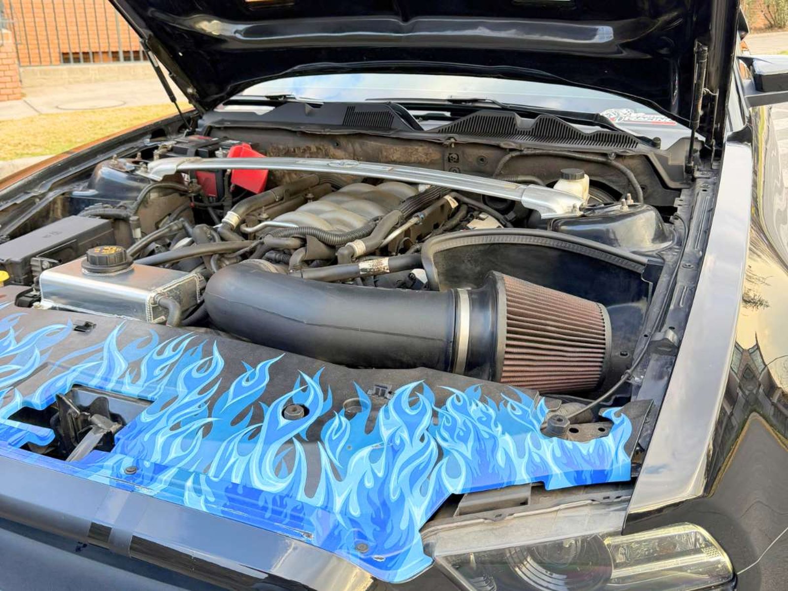 Ford MUSTANG GT 5.0 V8 Coupe 2011 - Imagen 14 de 15