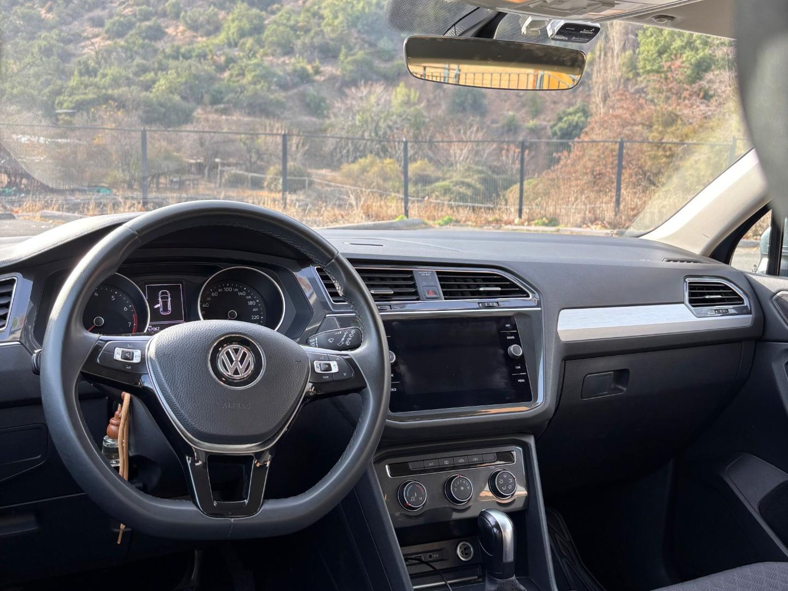 Volkswagen TIGUAN 2020 - Imagen 9 de 11