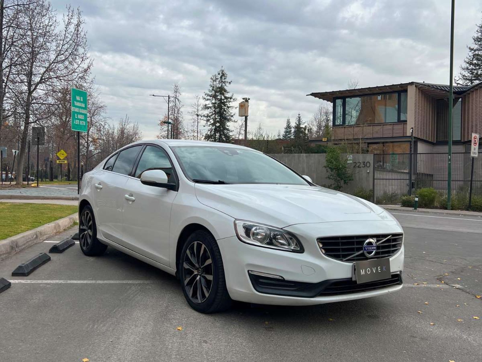 Volvo S60 2018 - Foto 3 de 9
