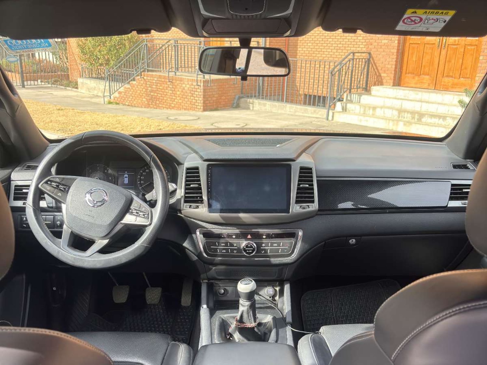 SSANGYONG MUSSO Comfort 2.2 TD 4x4 2024 - Imagen 10 de 10