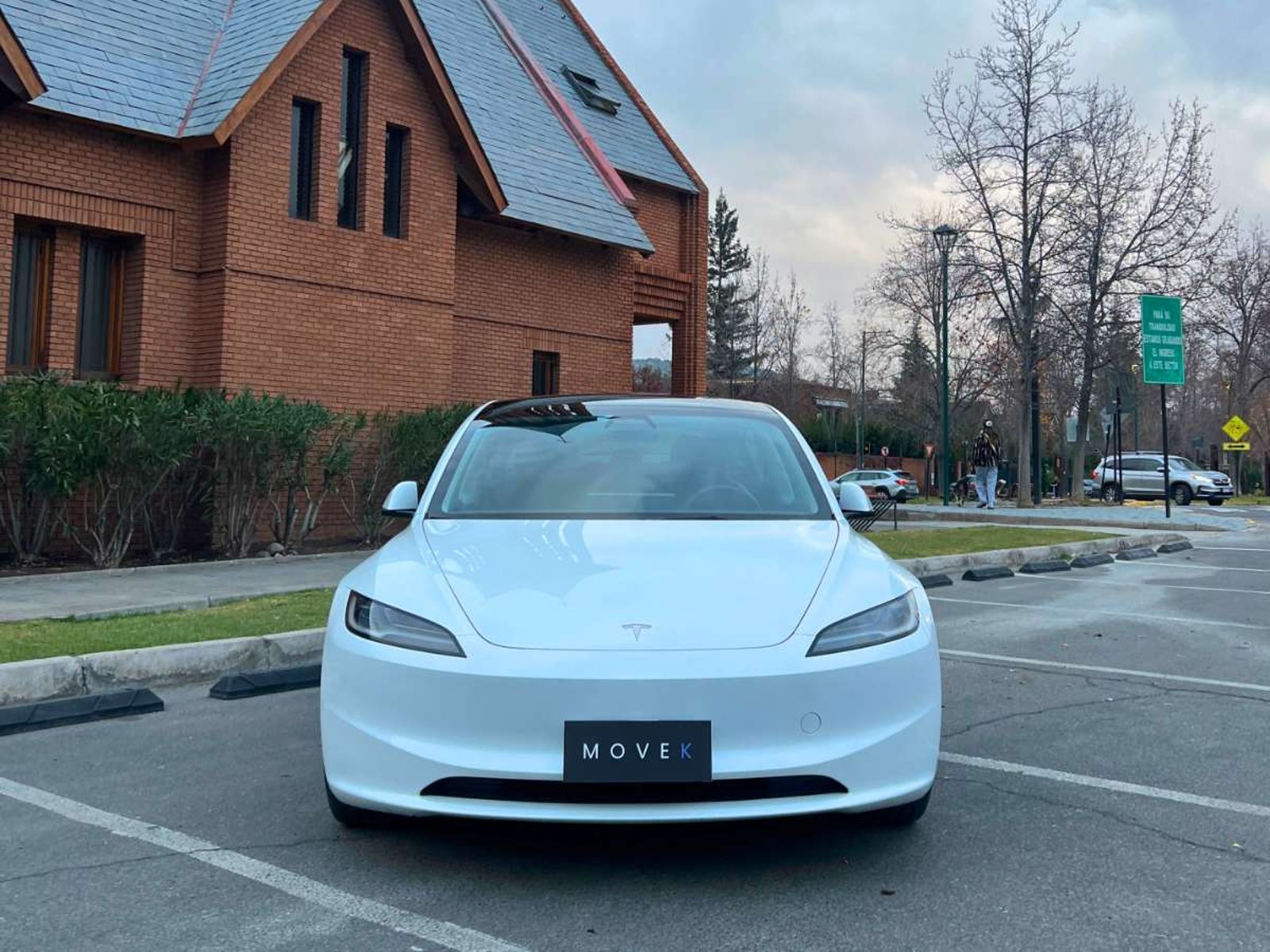 Tesla MODEL 3 2024 - Foto 2 de 11