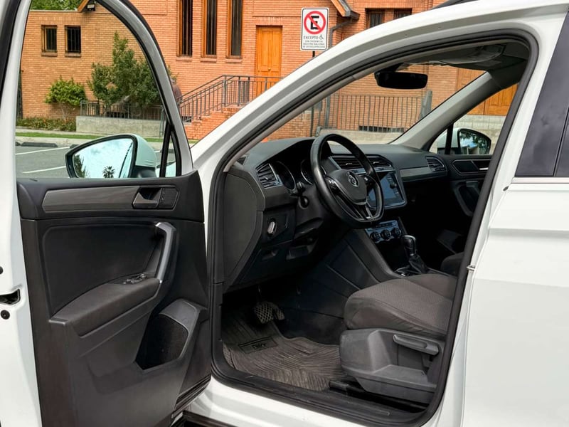 Volkswagen TIGUAN 2018 - Imagen 7 de 10