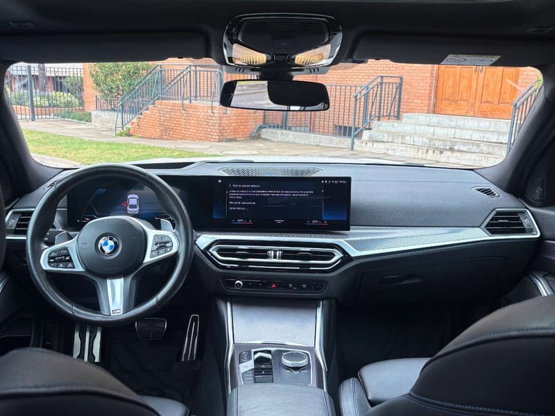 BMW M340i 2025 - Imagen 9 de 10
