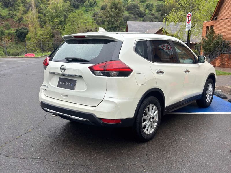 Nissan X-TRAIL 2018 - Imagen 4 de 10