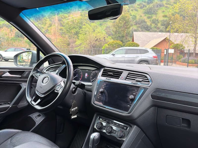 Volkswagen TIGUAN Comfortline 2.0 TSI 4Motion 2019 - Imagen 10 de 10