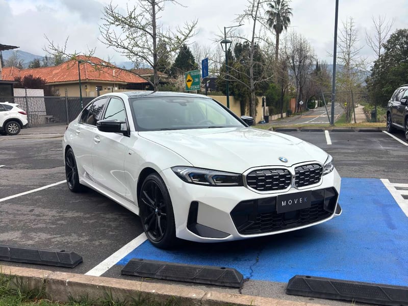 BMW M340i 2025 - Imagen 3 de 10