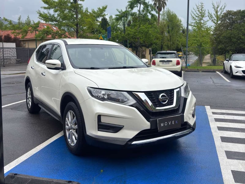 Nissan X-TRAIL 2018 - Imagen 3 de 10