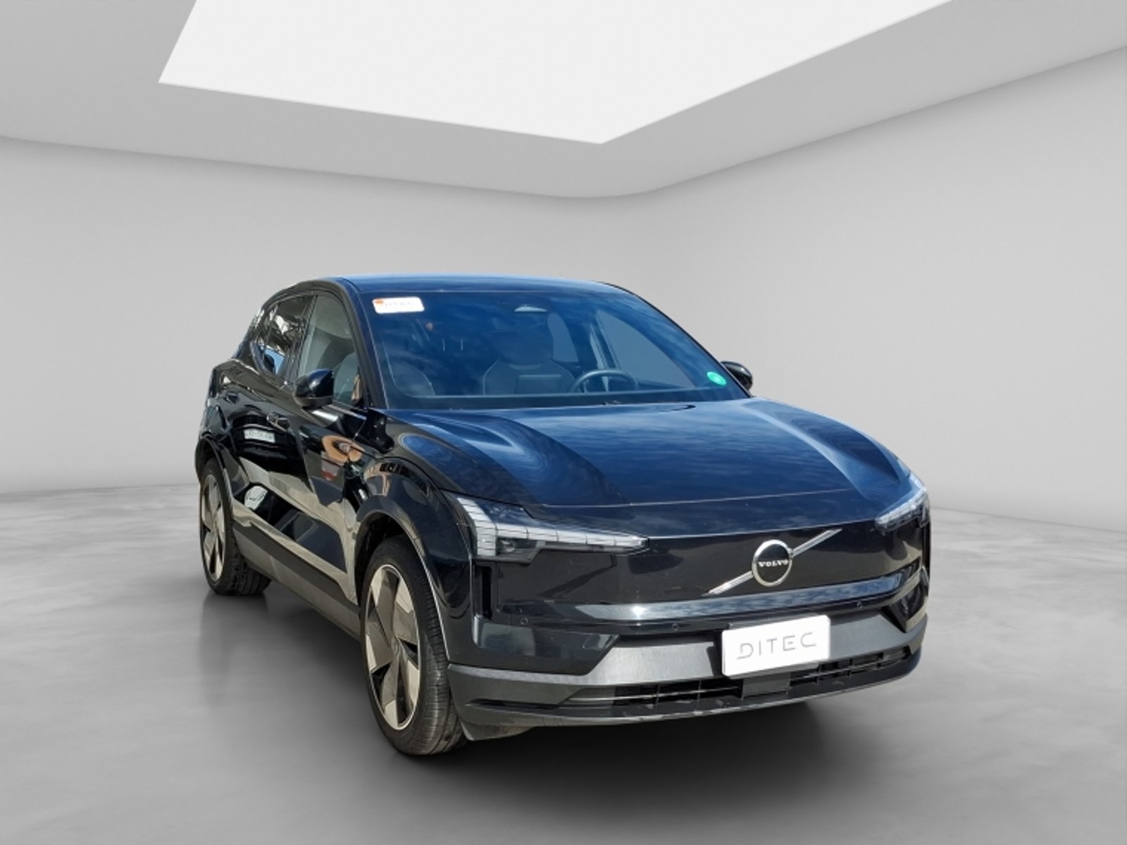Volvo Ex30 E60 Plus 2025 - Foto 3 de 20