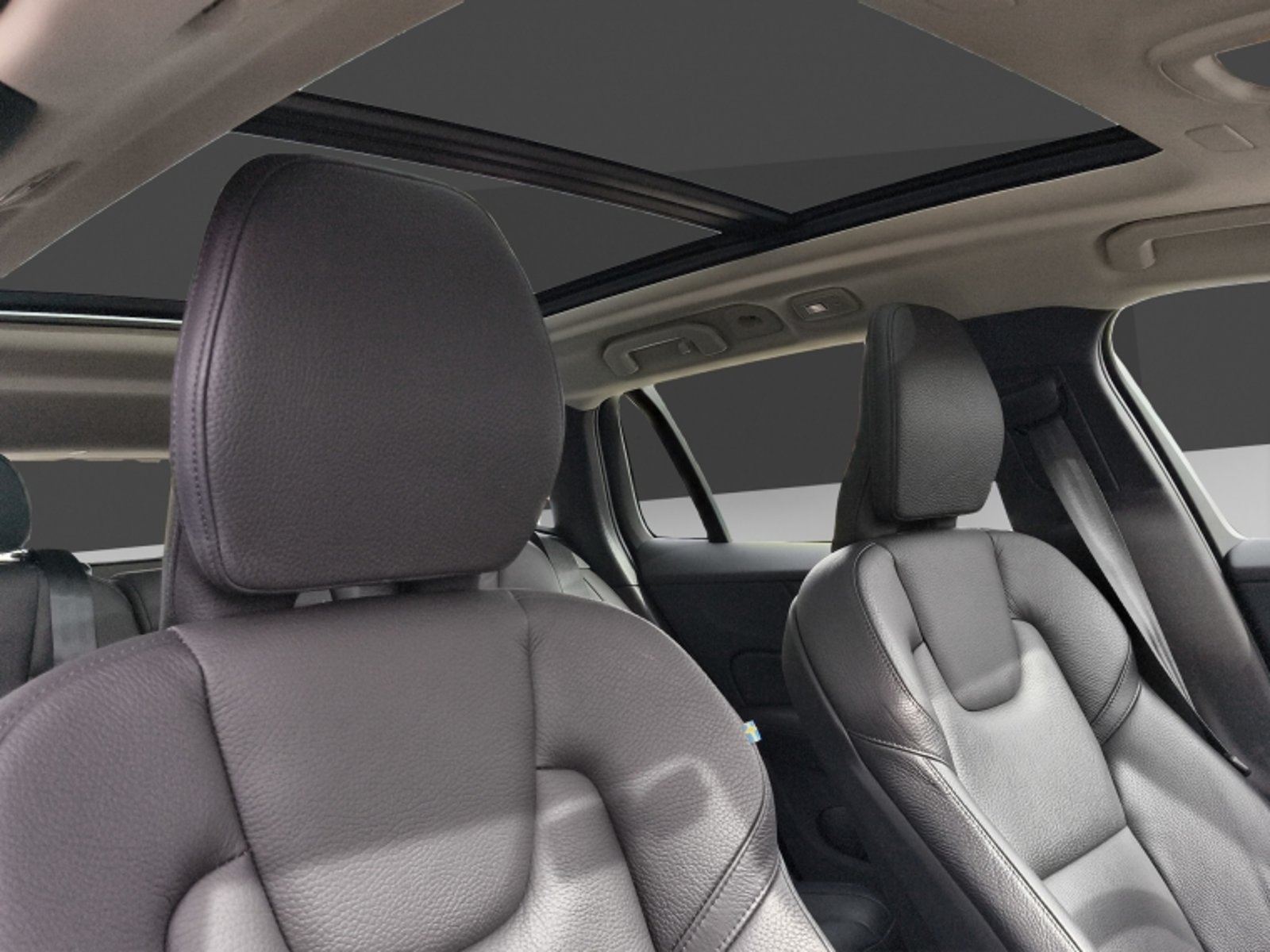 Volvo V60 Cc Ii B5 4x4 2.0 Aut 2023 - Imagen 19 de 20