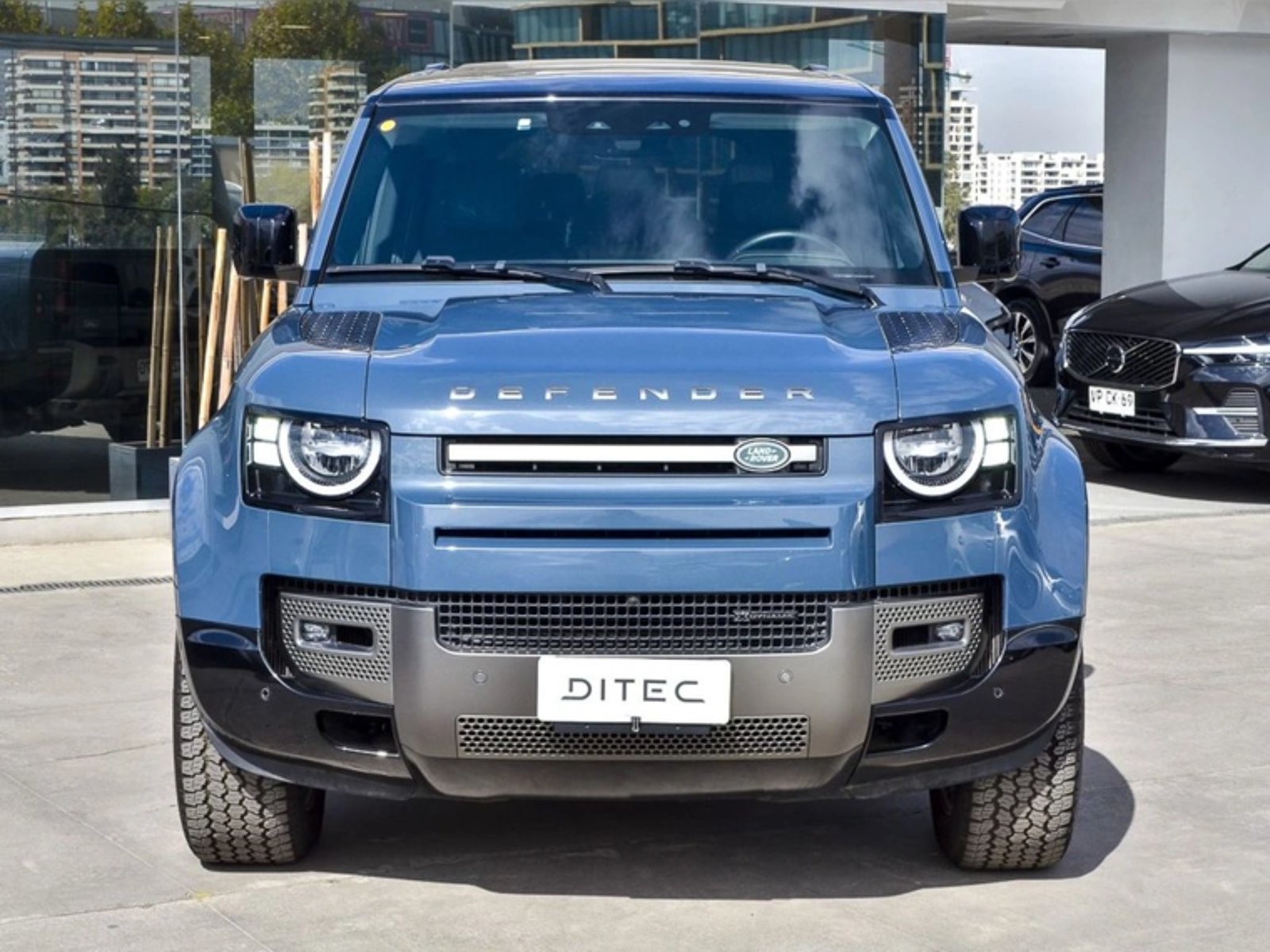 Land Rover Defender 110 3.0 Aut 2023 - Foto 3 de 20