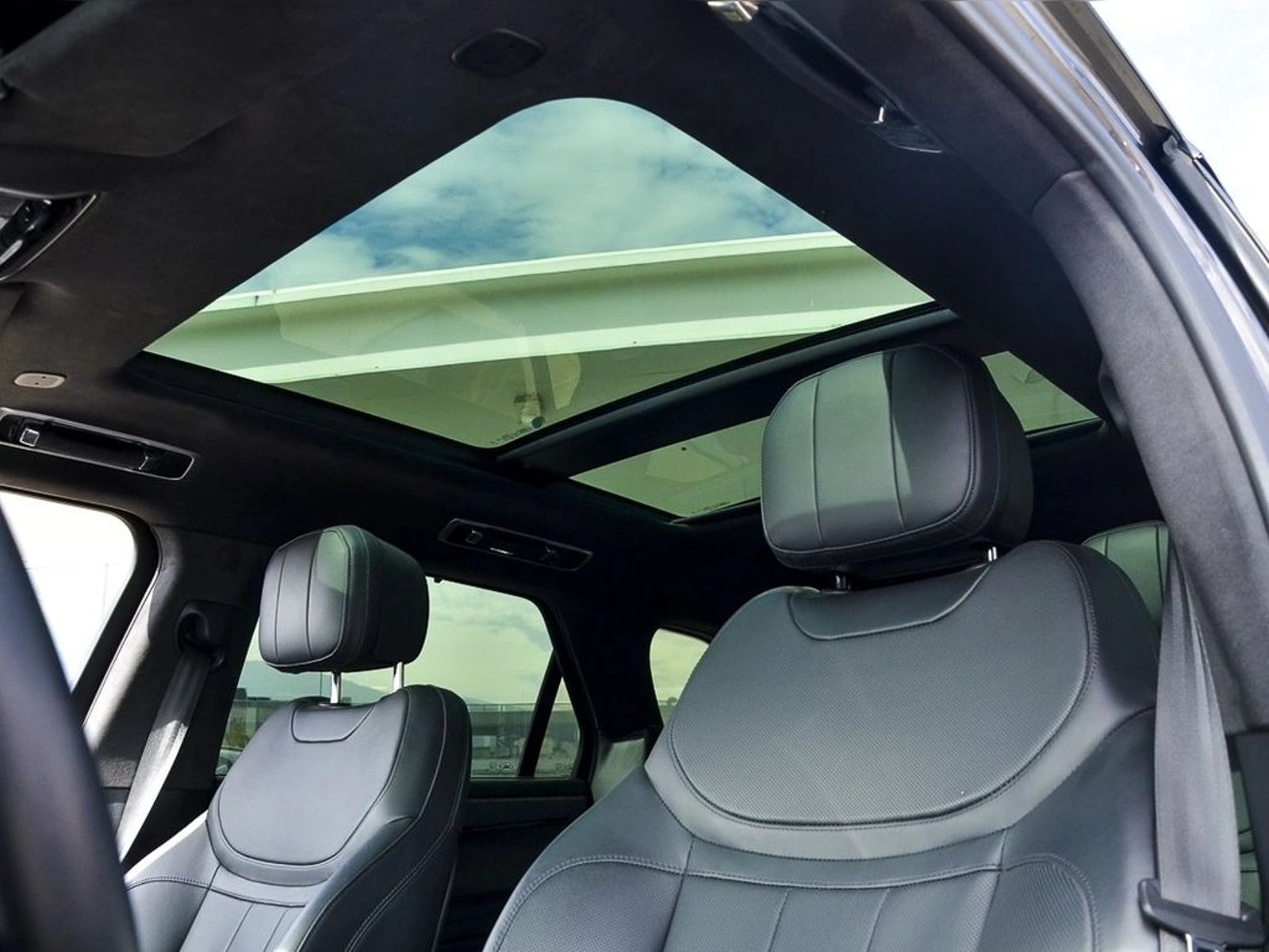 Land Rover RANGE ROVER SPORT 3.0iD DYNAMIC HSE 2025 - Imagen 13 de 19