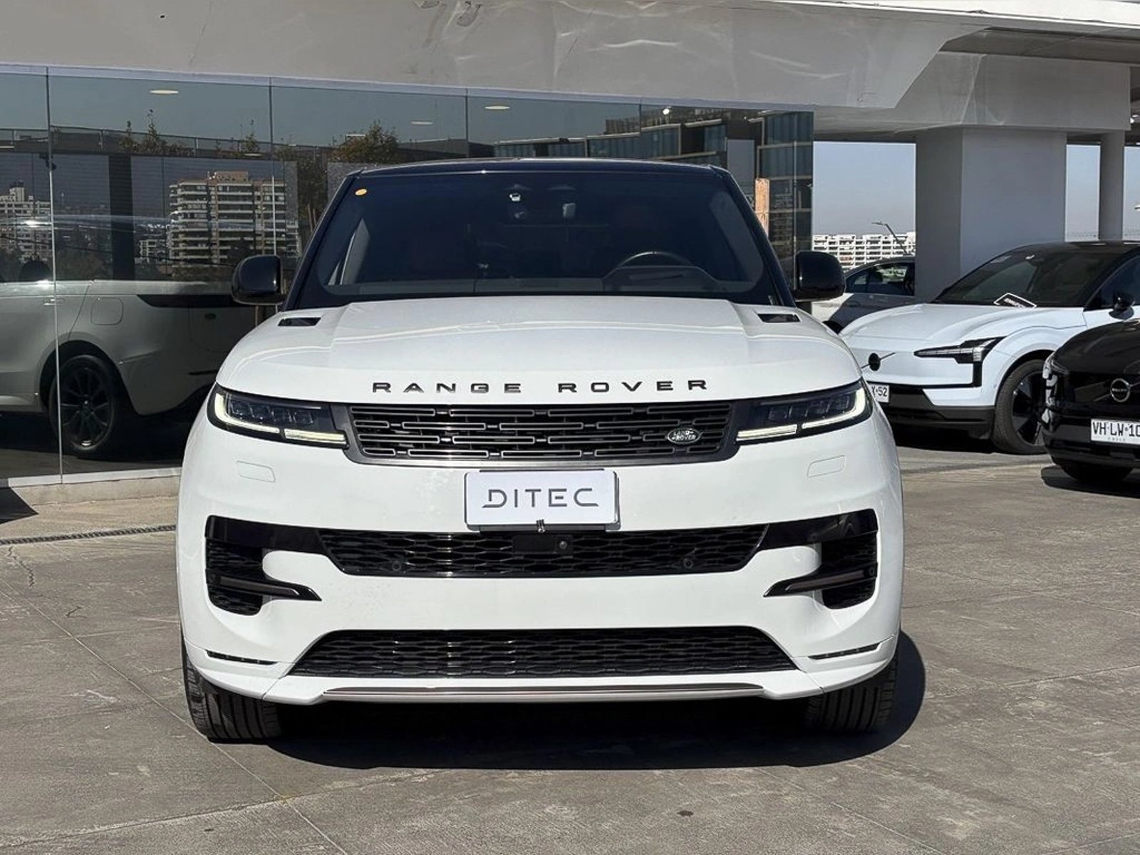 Land Rover RANGE ROVER SPORT 3.0 SE HIBRIDO 4X4 AT 5P 2024 - Foto 3 de 17