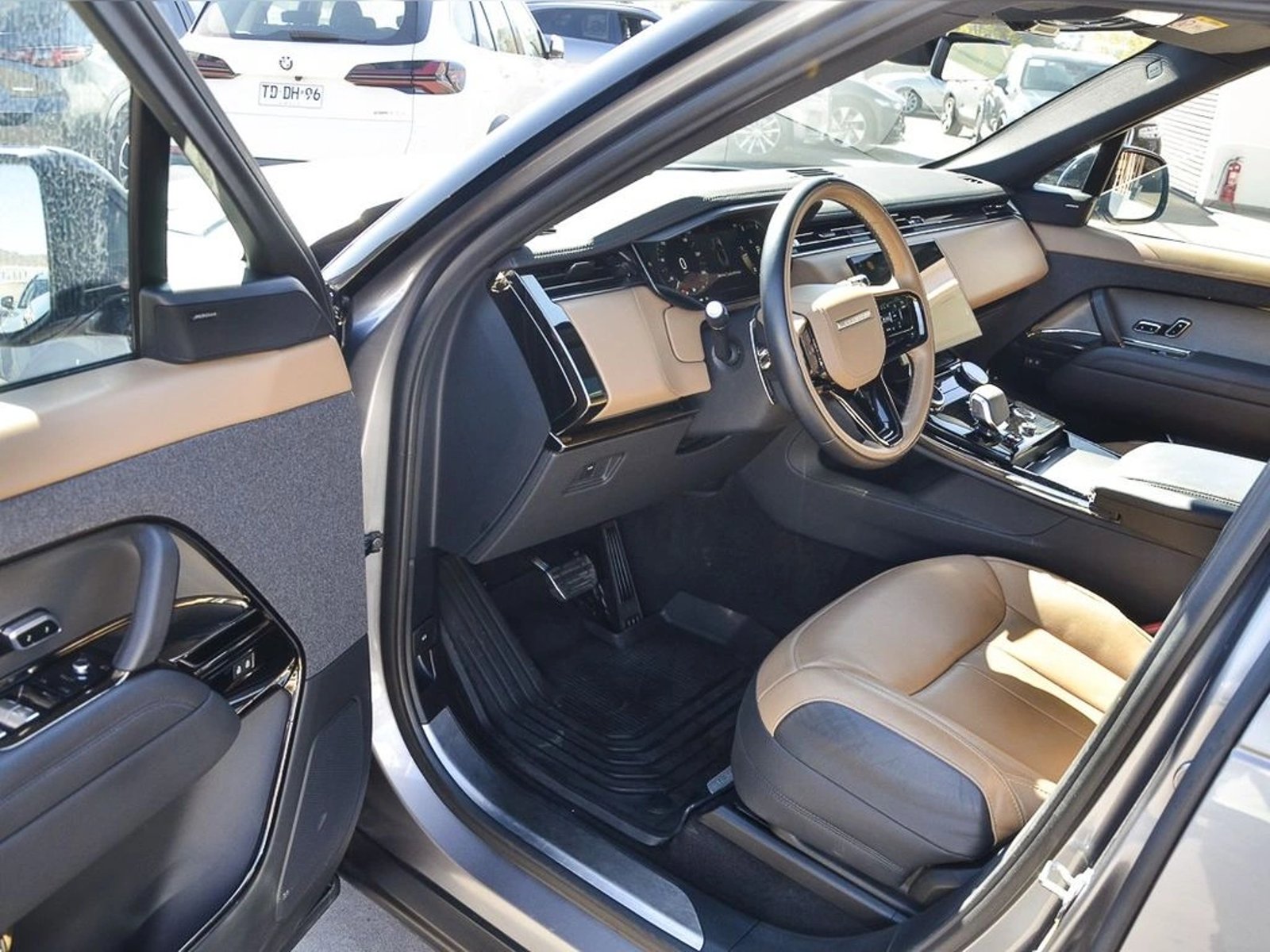 Land Rover RANGE ROVER SPORT 3.0 SE HIBRIDO 4X4 AT 5P 2024 - Imagen 12 de 20